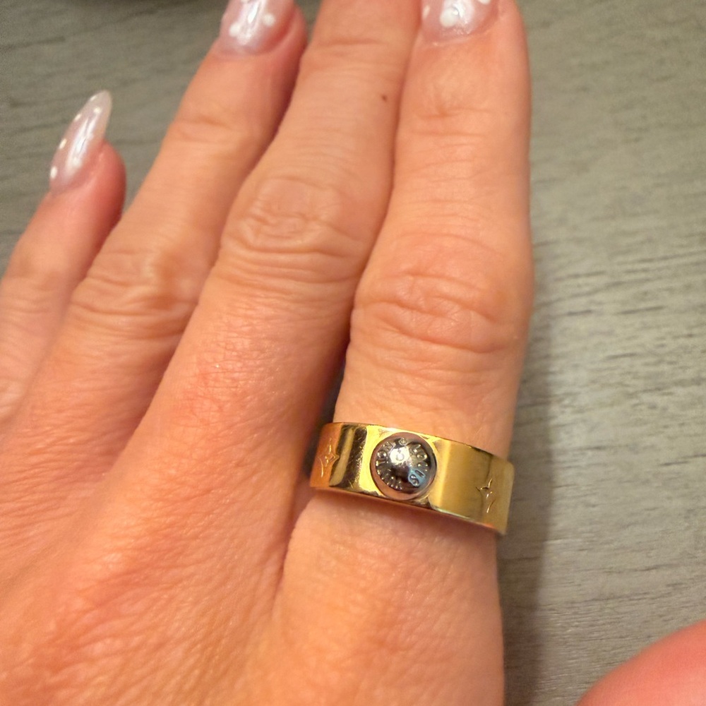 Louis Vuitton Ring